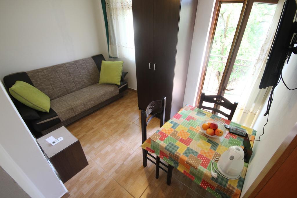 Apartments Olga เวียร์ปาซาร์ ภายนอก รูปภาพ